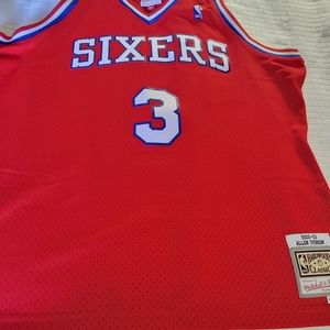 Mitchell & Ness Allen Iverson Swingman jersey(2002-03)RED  PRE-OWNED Size: 2XL